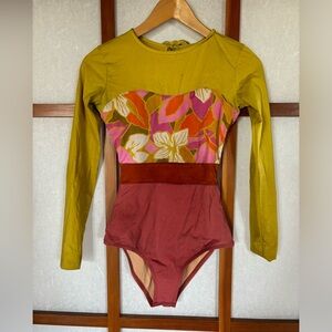 Seea hermosa floral surf suit